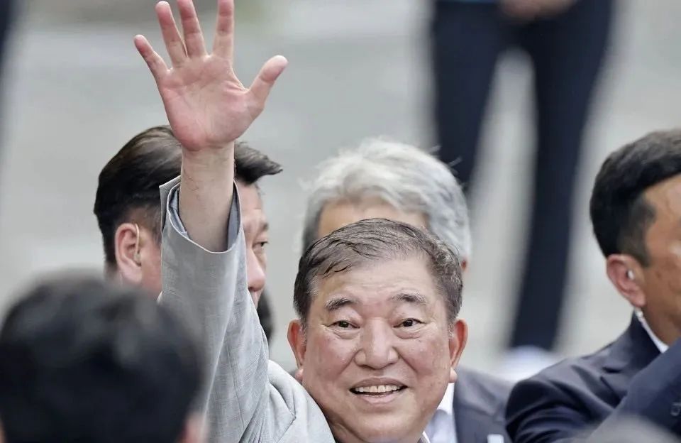 特朗普关税回马枪！日元成“炮灰”，日本企业利润恐雪崩