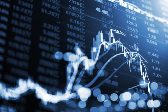 如何理解做多基差的意思？做多基差对投资策略有何影响？