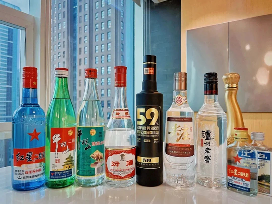 新零售商超瞄准定制酒，将“整顿”白酒行业？