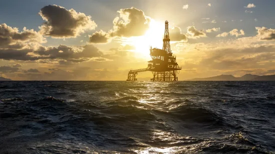 周四国际油价下跌超2% 特朗普关税前景令油价承压