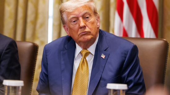 美国迟迟不签贸易协定，欧盟陷入僵局