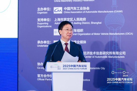 中汽协付炳锋怒怼汽车销量周榜 : 严重歪曲行业运行情况