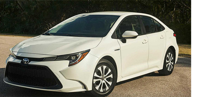 丰田锐志油箱盖开启方式是什么？开启油箱盖有哪些注意事项？