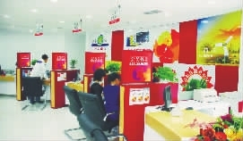 如何识别常见的金融陷阱，银行能给您哪些建议？