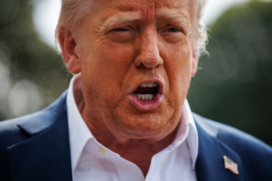 特朗普对关税耐心告急 各国急赴谈判桌自保