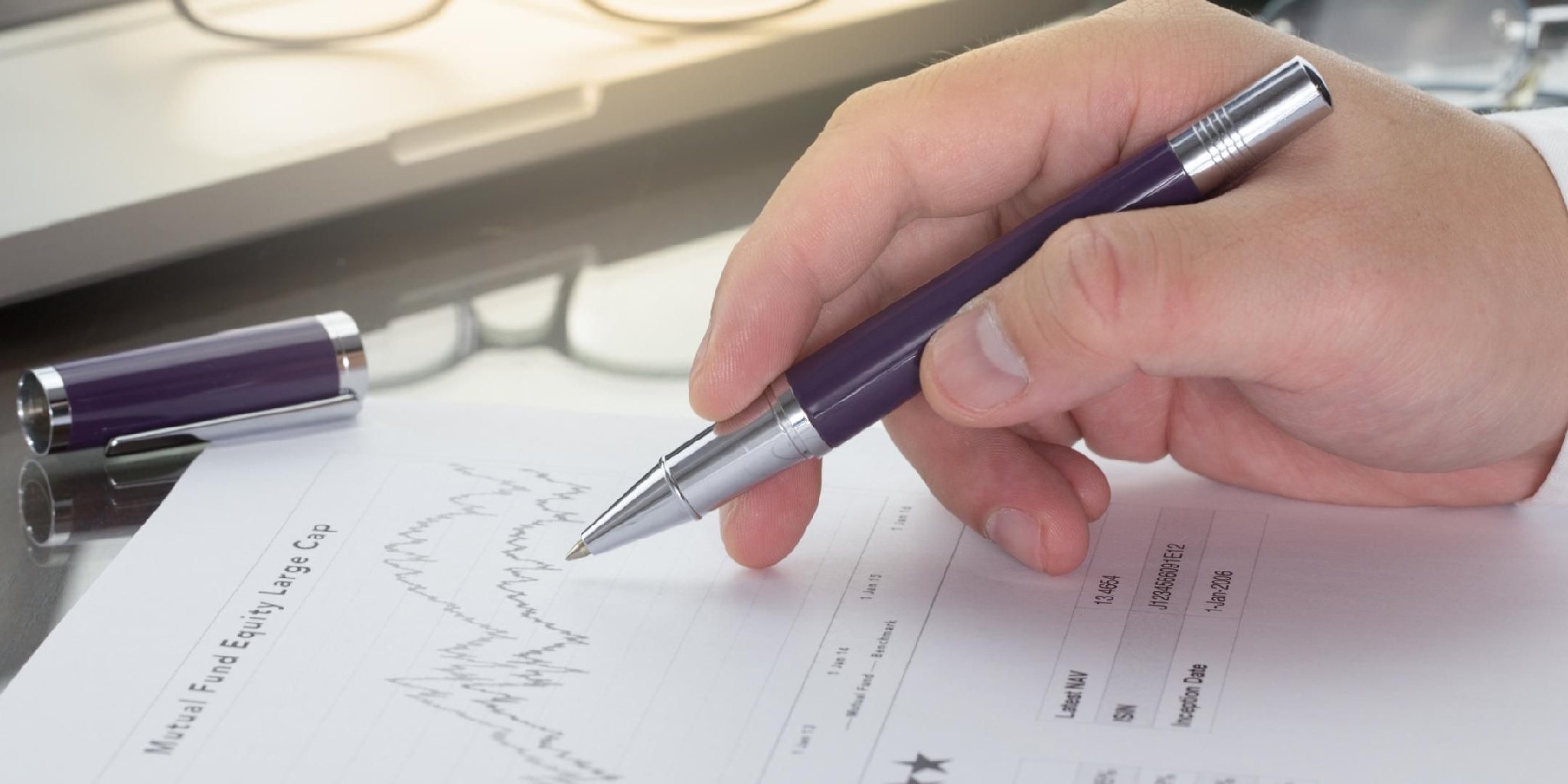 基金经理“晒实盘”背后：投资陪伴还是营销新招？合规边界在哪？