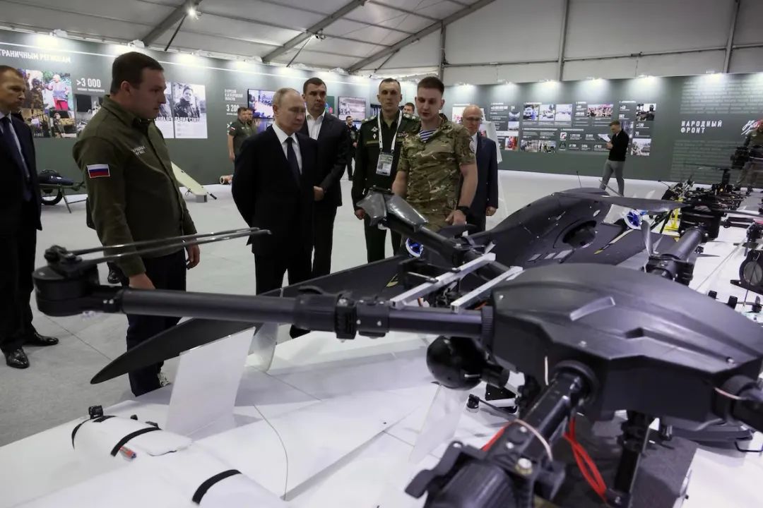 日元夹缝求生！特朗普+欧盟双压，日本还能撑多久？