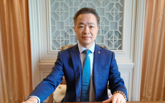 冠军基金登顶，掌门人换任：汇添富迎来“交棒时刻”