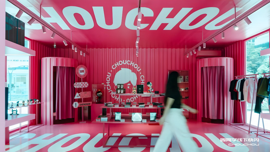 明星“接棒”Labubu们？周杰伦入驻抖音带飞巨星传奇，有望再造一个千亿神话？