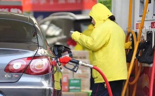 如何理解油价波动原因？油价上涨的原因该如何明晰？