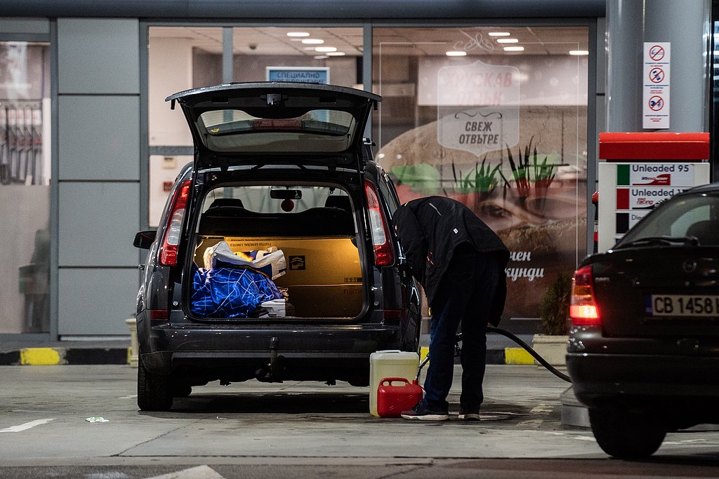 美对俄制裁波及欧洲 保加利亚手头汽油库存告急