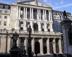 银行理财产品赎回后资金到账时间？