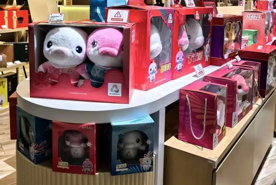 十五运顶流火到断货,网友:根本抢不到