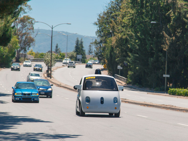 汽车磨合期驾驶速度控制？