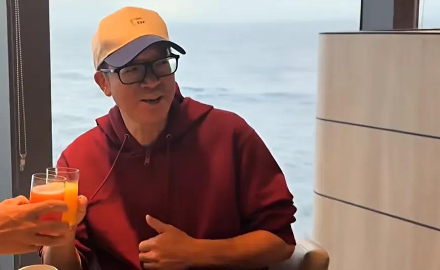 俞敏洪南极旅游发全员信引争议！员工称“只觉得讽刺”：老板在南极，员工在加班