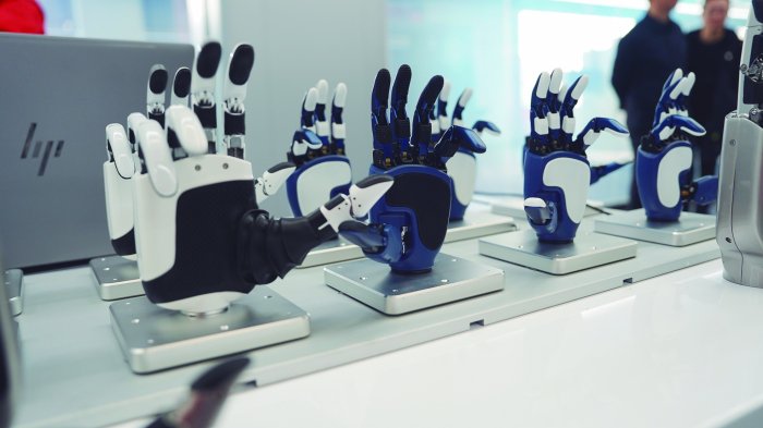 迎接AI端侧硬件革命 蓝思科技迈步具身智能赛道