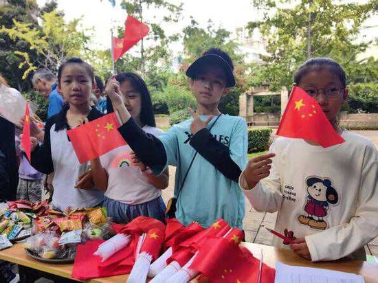 阳光友邻节，远洋服务用温暖的服务营造向往的生活