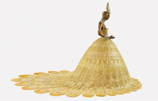 对话中国高定标杆人物郭培：为什么1000万也不卖这件衣服？｜贵圈