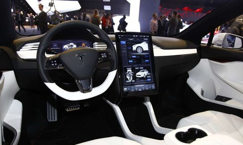 汽车驾驶时如何避免常见的安全隐患？