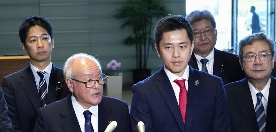 日元王炸时刻:植田放史上最猛鹰声,12月加息概率飙到80%