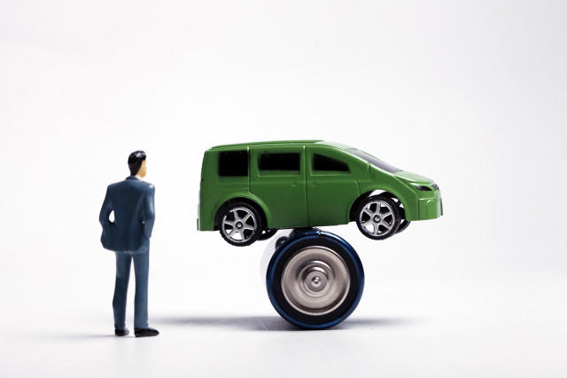 新能源汽车和燃油车购车成本对比？