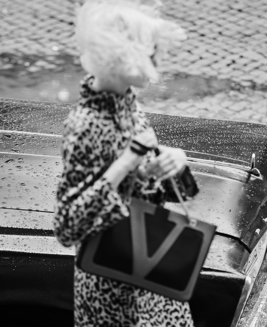 知名品牌CEO，被举报职场霸凌