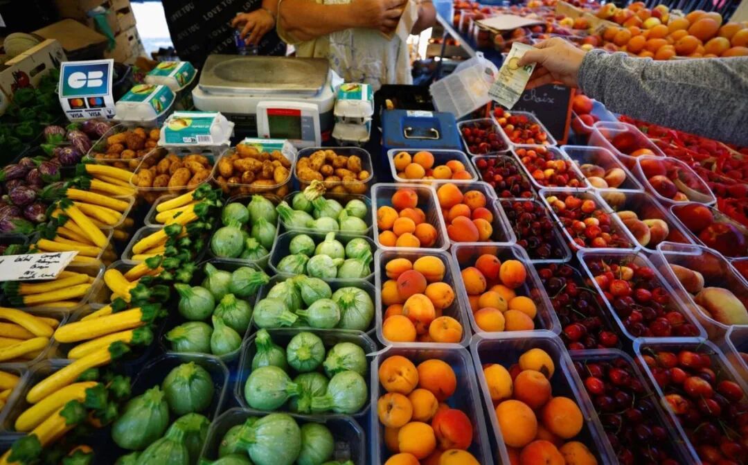 欧元EURUSD冲破通胀“回头枪”!CPI意外反弹,12月降息当场宣判死刑