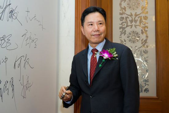 期货交易如何有效控制仓位风险？