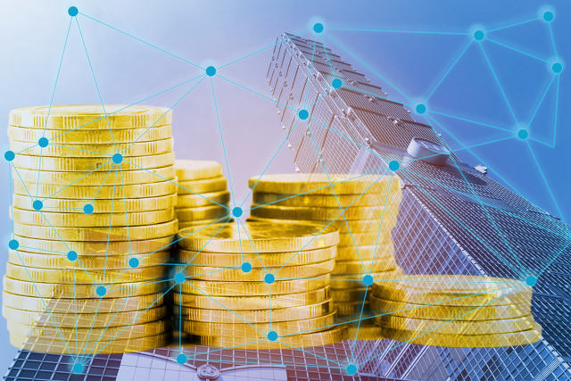 家庭经济支柱应优先配置什么险？