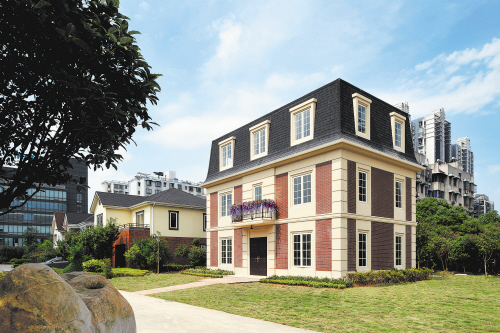 房产户型朝向对售价影响？