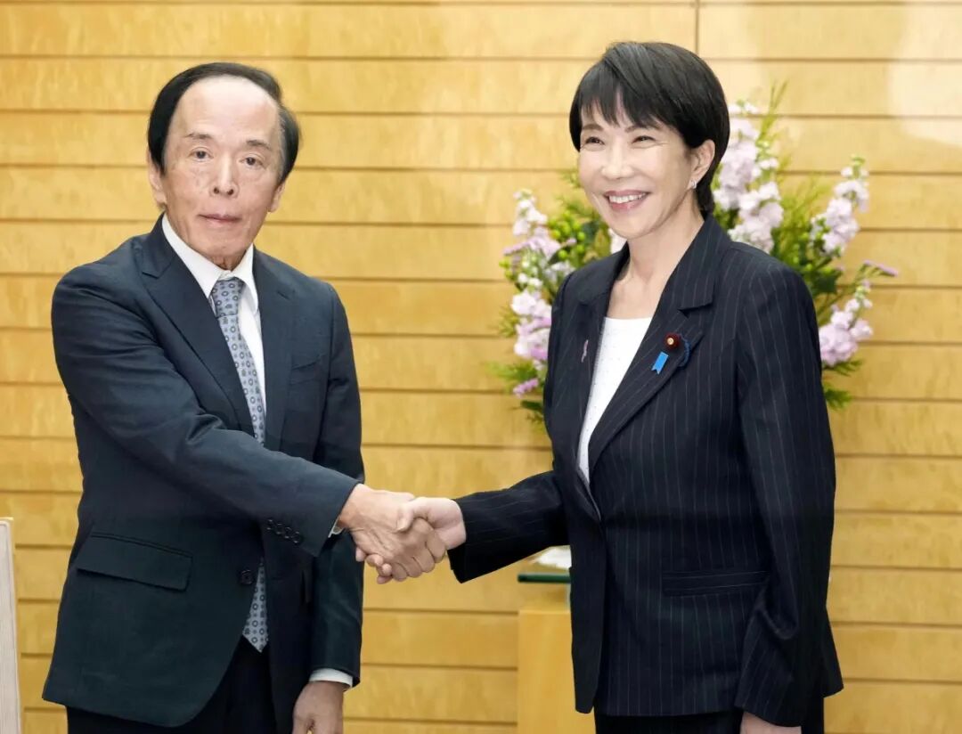 日元风暴将至：植田释放“加息不设上限”信号，市场开始恐慌定价