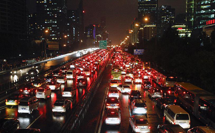 不同驱动类型的汽车适合哪些使用场景？